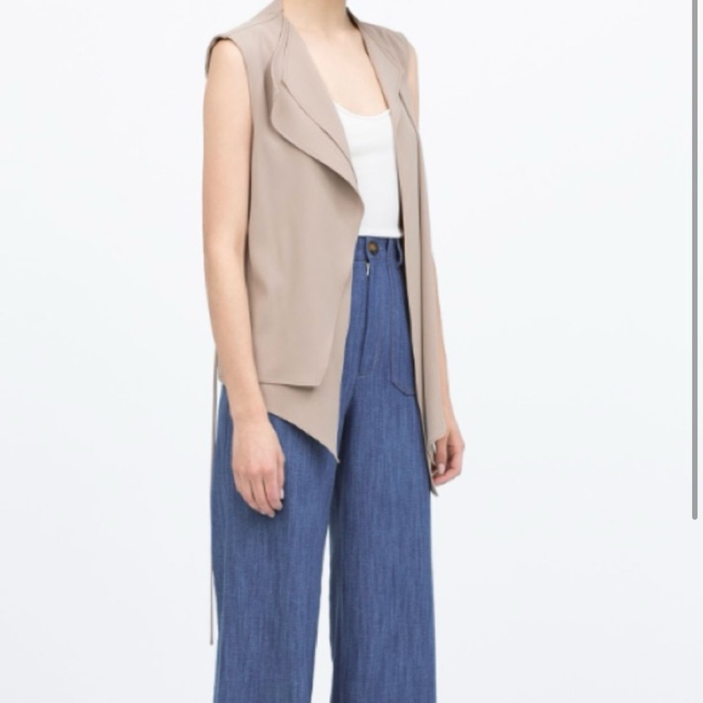 ZARA Asymmetrical Sleeveless Vest with Tie Front - Picture 3 of 13
